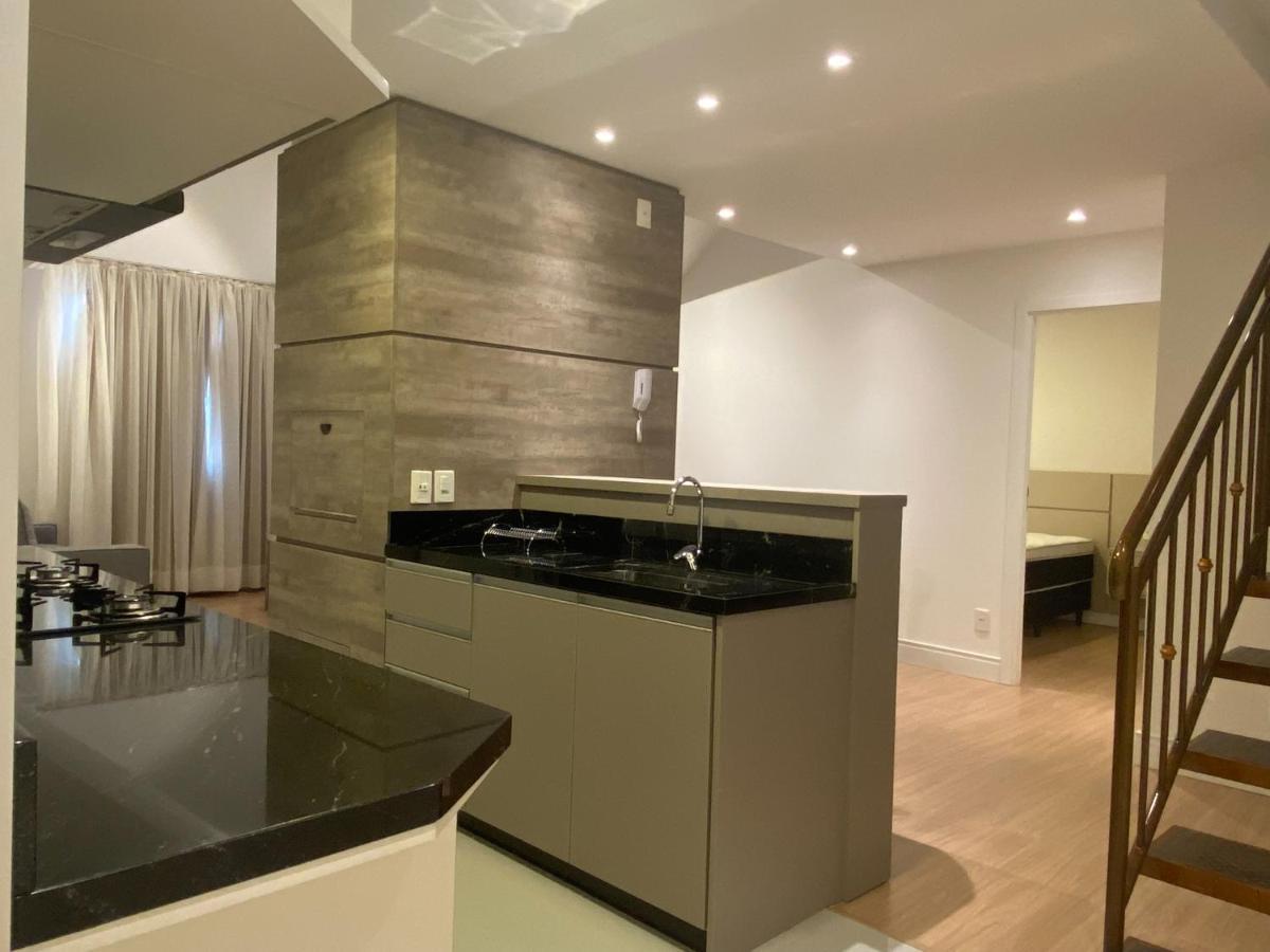 Duplex Novo, Com 02 Suites, Para 06 Pessoas, E 02 Vagas De Garagem Канела Екстериор снимка